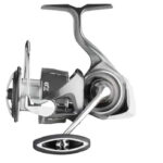 Mulineta Spinning Daiwa 24 Luvias PC LT2500D 9 rulmenti